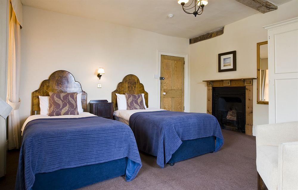 Royal Hotel Deal Bagian luar foto