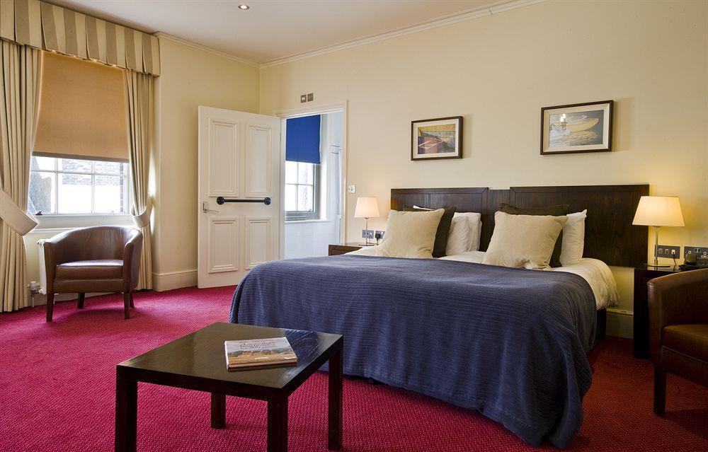 Royal Hotel Deal Bagian luar foto
