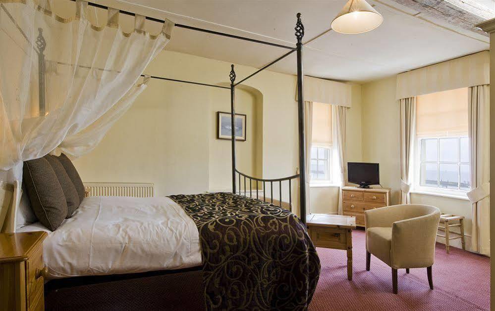 Royal Hotel Deal Bagian luar foto