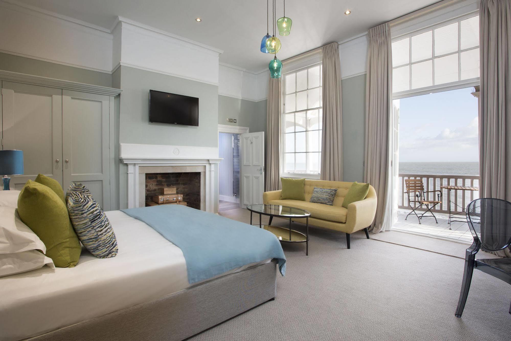 Royal Hotel Deal Bagian luar foto