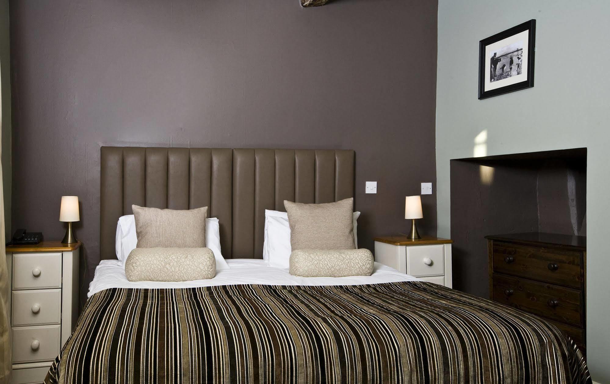 Royal Hotel Deal Bagian luar foto