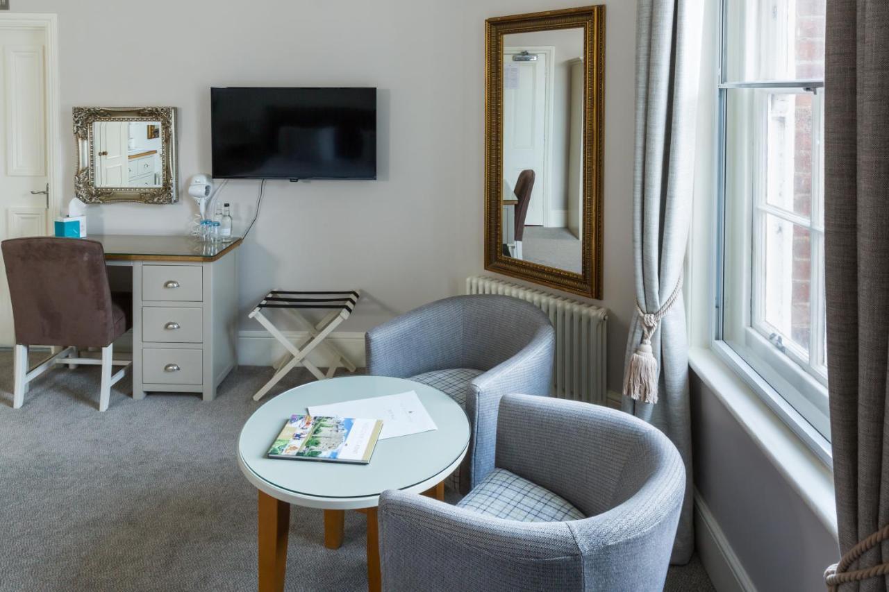 Royal Hotel Deal Bagian luar foto
